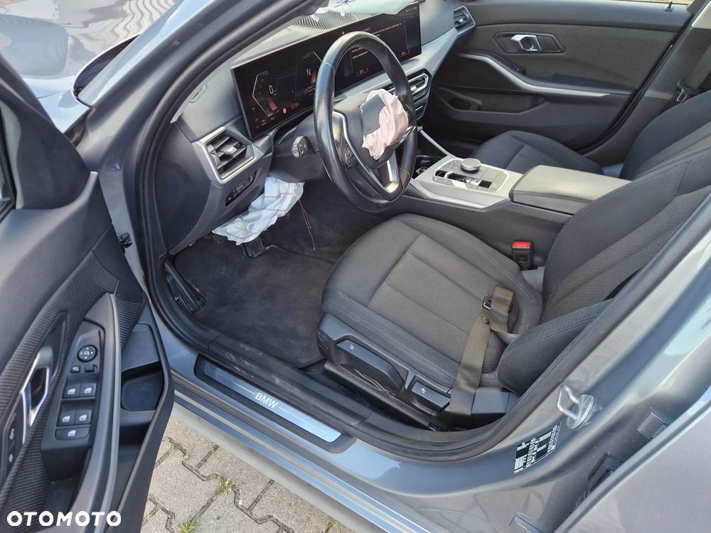 BMW Seria 3 318i - 20
