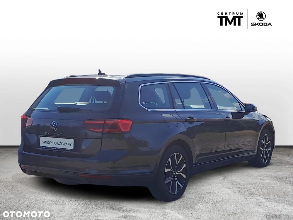 Volkswagen Passat 2.0 TSI Business DSG - 5