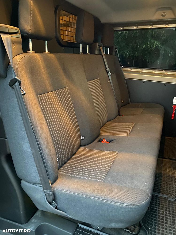 Ford TRANSIT CUSTOM - 4