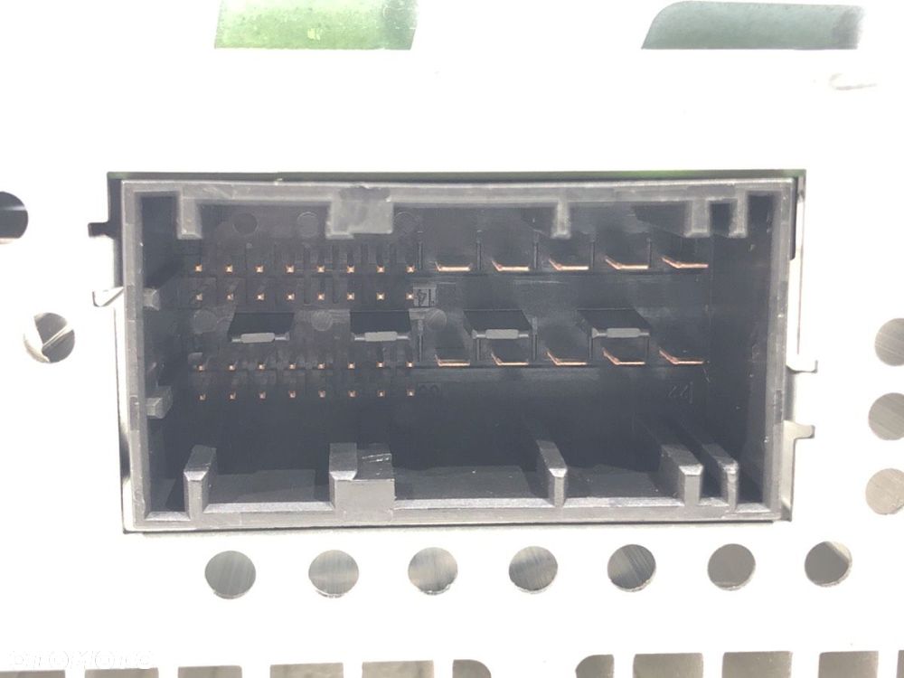 WZMACNIACZ HIFI  BMW 5 (F10) 2009 - 2016 528 i xDrive 180 kW [245 KM] benzyna 2011 - 2016 9313040 - 3