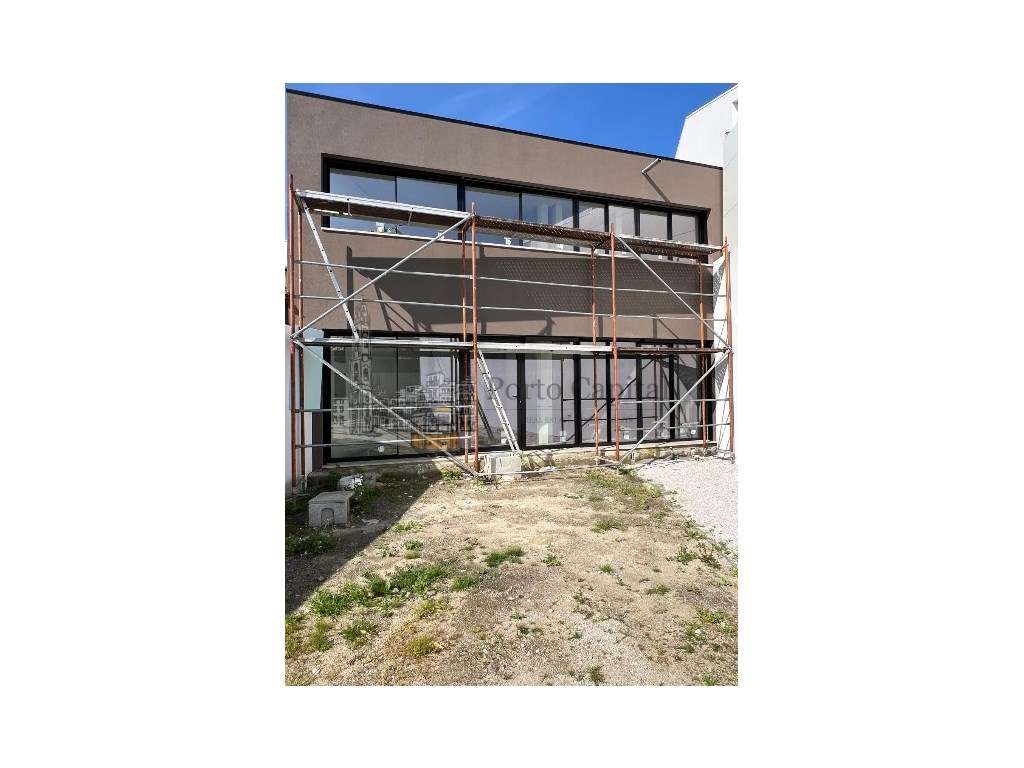 FANTASTICA MORADIA T2 JUNTO AO HOSPITAL DE SÃO JOÃO - Grande imagem: 4/20