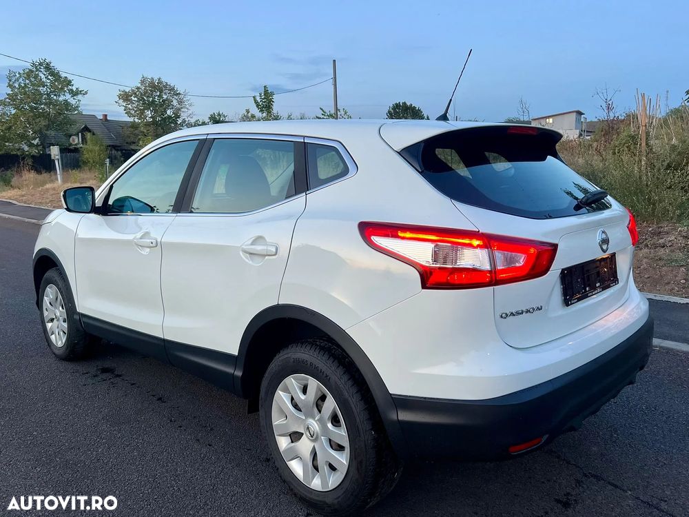 Nissan Qashqai 1.2 DIG-T N-Connecta - 4