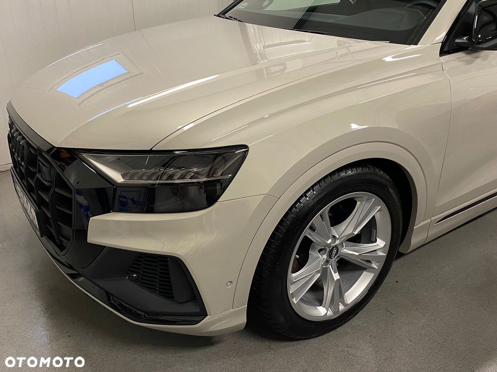 Audi SQ8 TFSI Quattro Tiptronic - 33