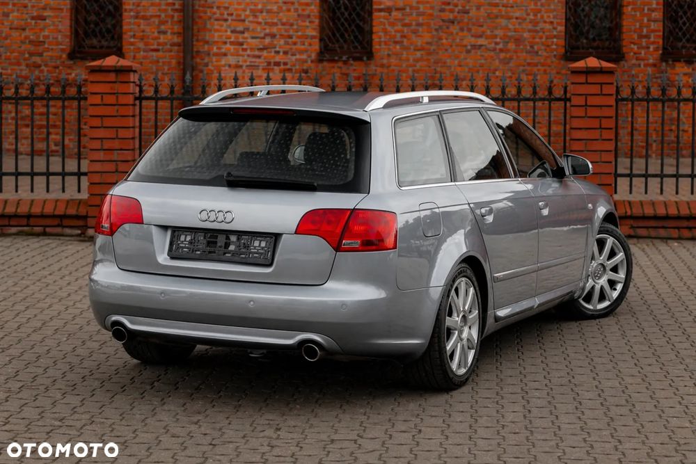 Audi A4 Avant 1.8T - 12