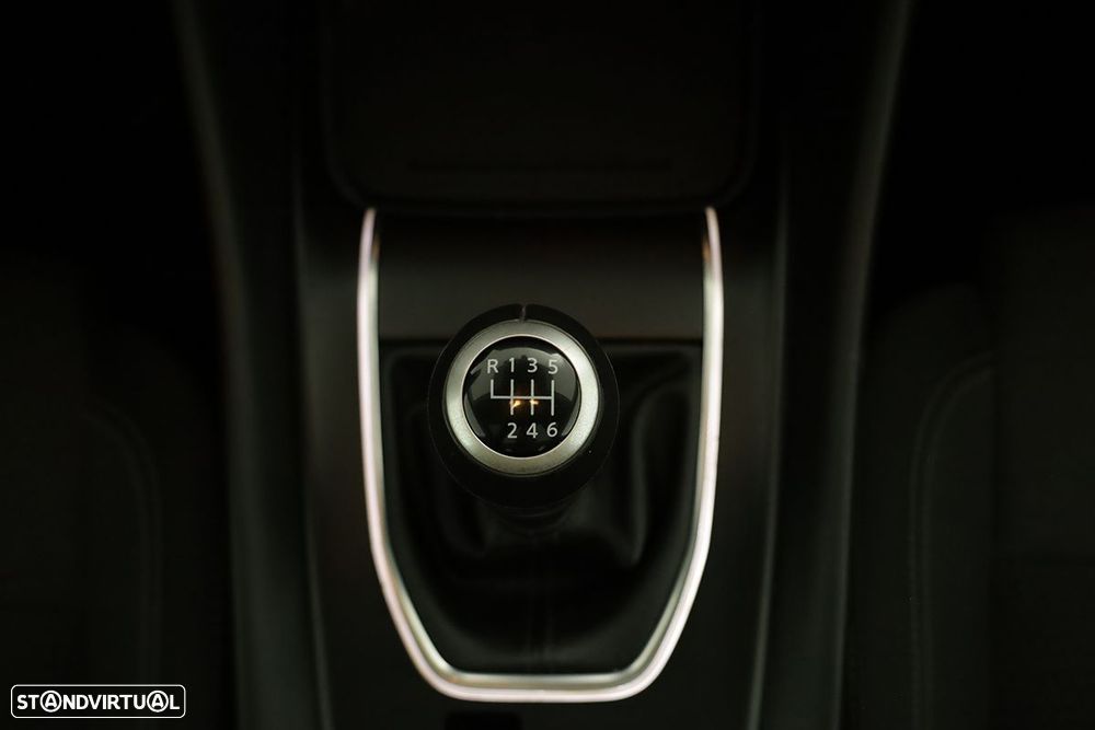 Nissan Qashqai 1.3 DIG-T N-Connecta - 14