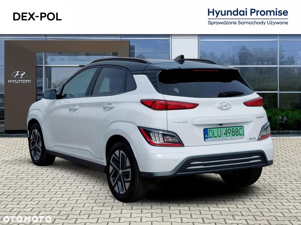 Hyundai Kona 64kWh Executive - 3