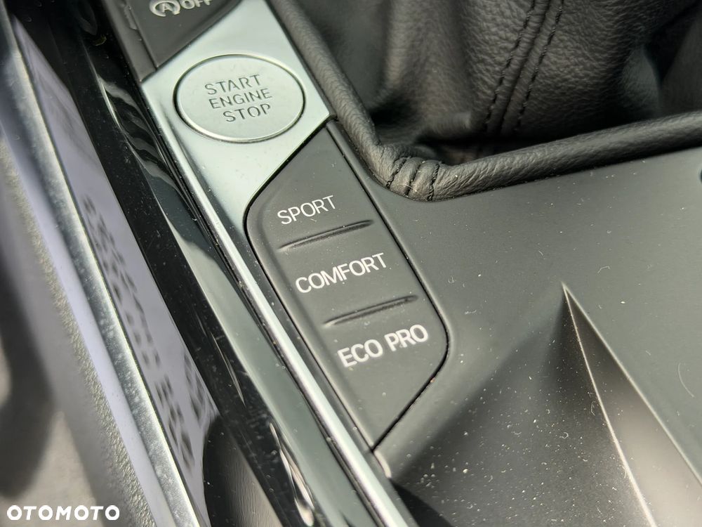 BMW Seria 3 318i - 20