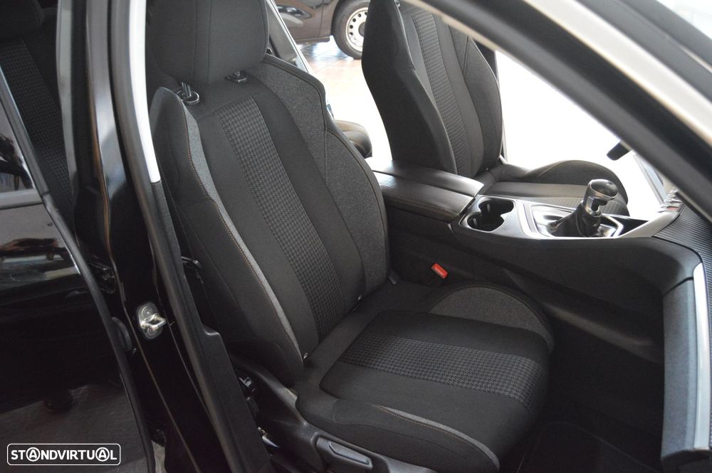 Peugeot 3008 BlueHDi 130 Stop & Start Active - 29