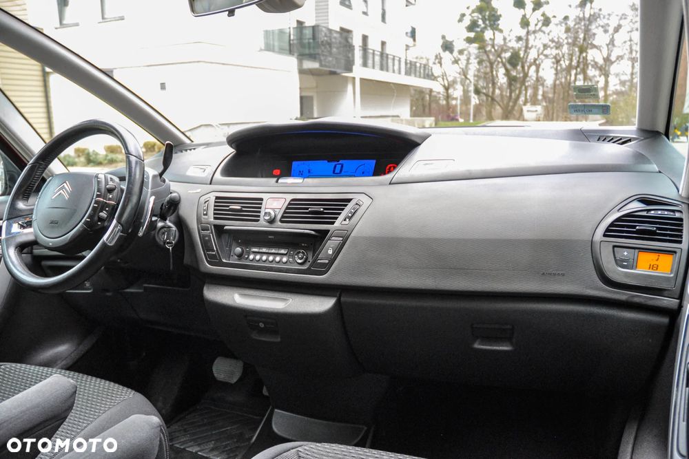 Citroën C4 Picasso - 10