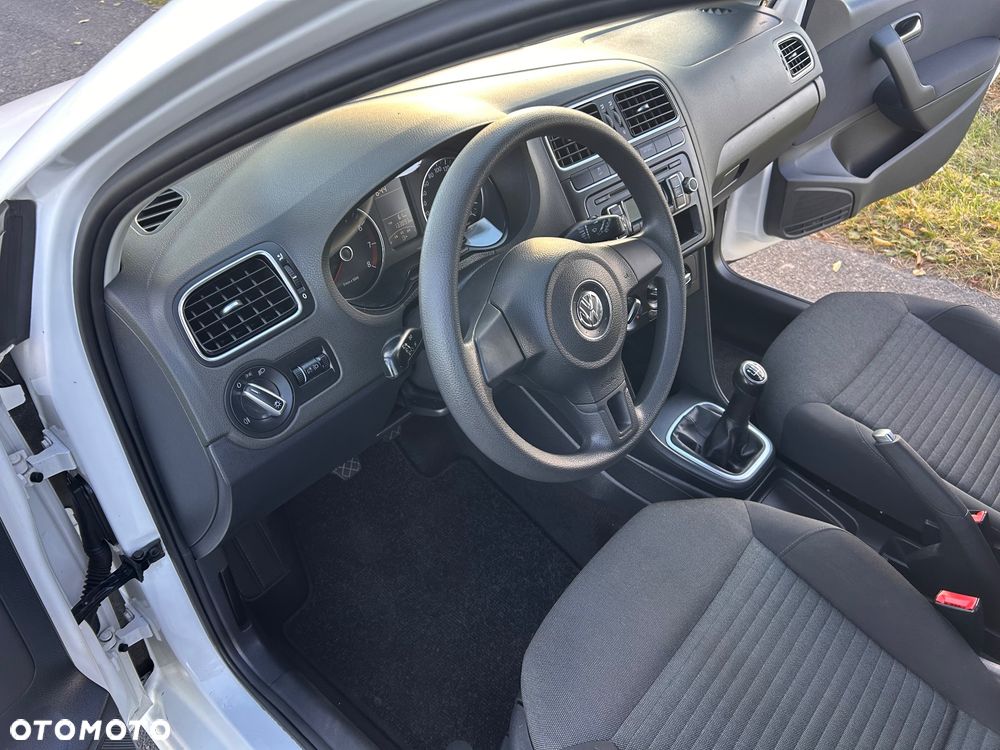 Volkswagen Polo 1.2 Comfortline - 17