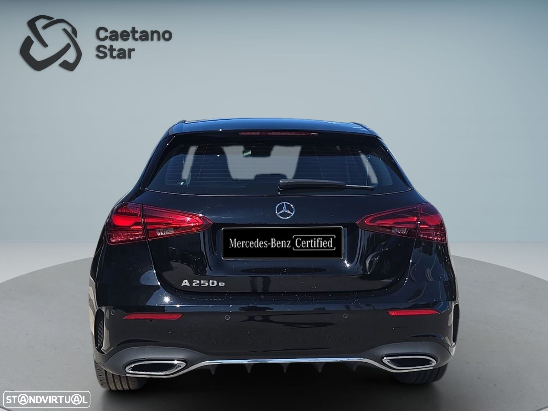 Mercedes-Benz A 250 e AMG Line - 8