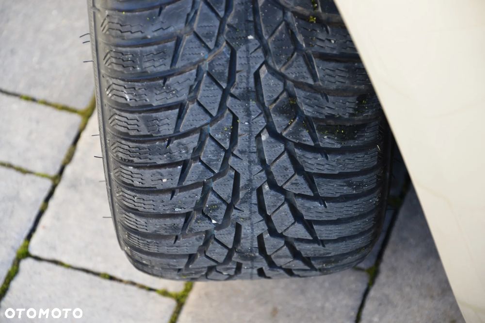 Toyota Yaris 1.33 Active - 9