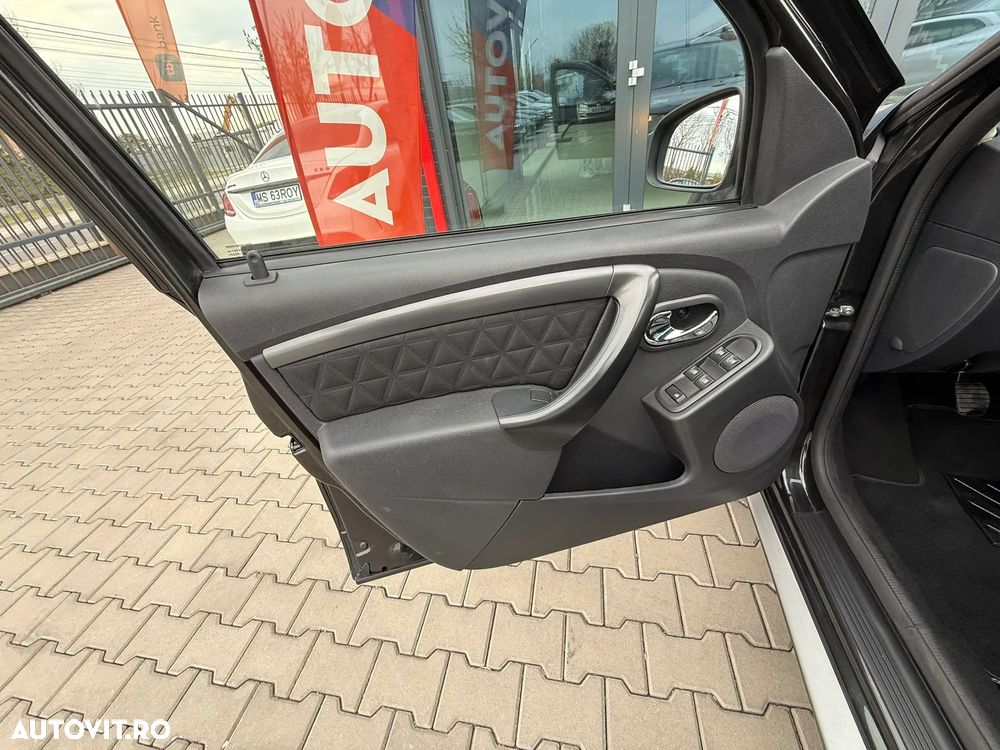 Dacia Duster dCi 110 FAP 4x2 Prestige - 22