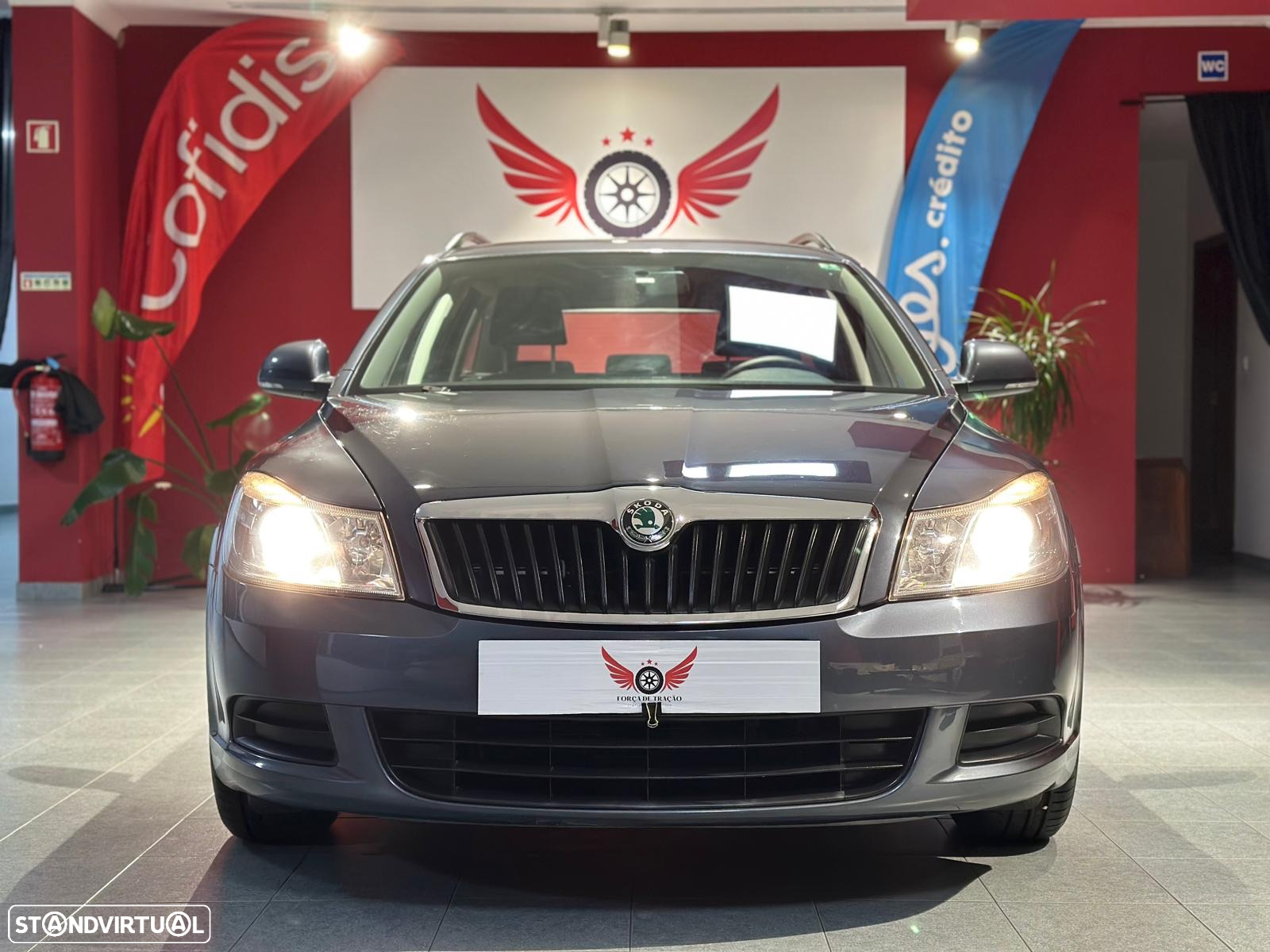Skoda Octavia Break 1.6 TDi Greenline Conforto - 2