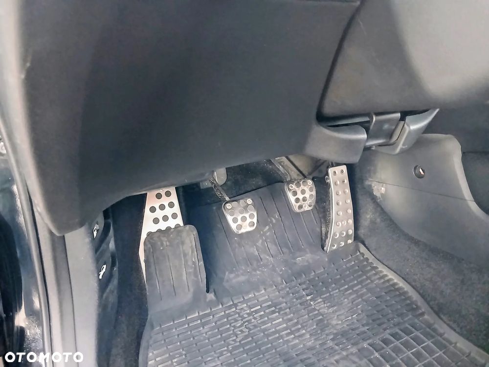 Honda Civic 1.8 Sport - 13