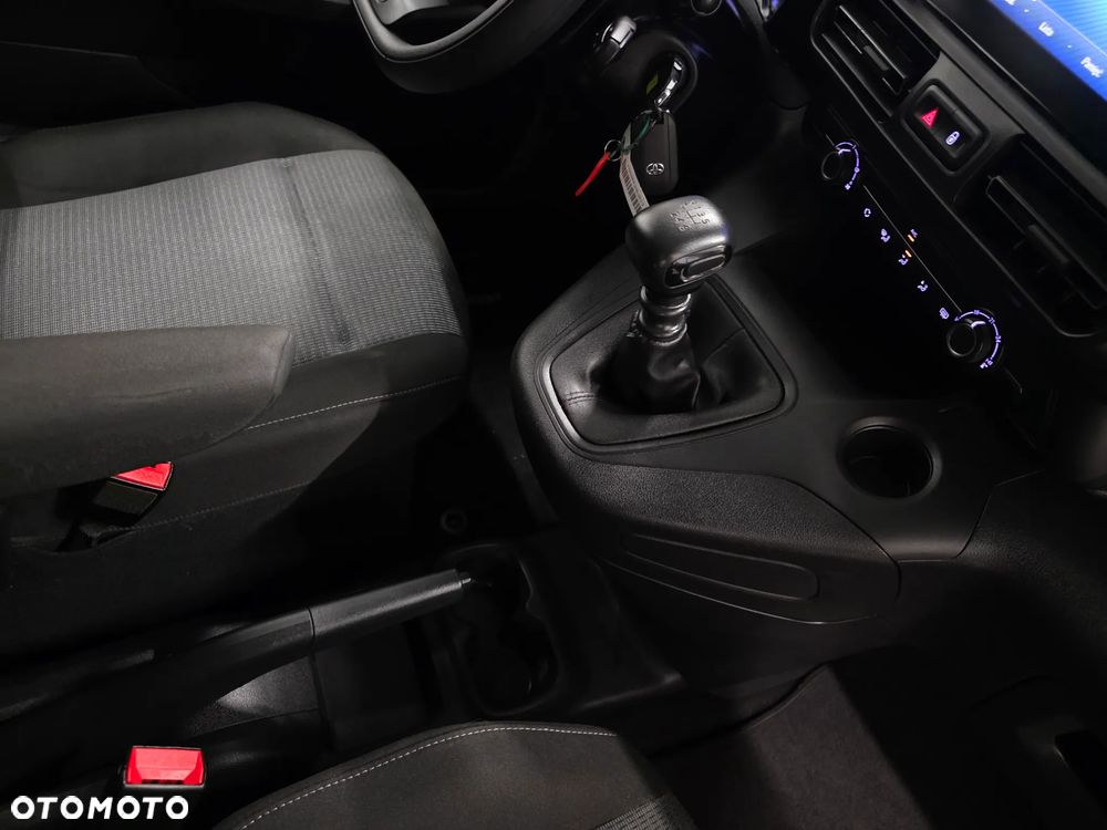 Toyota Proace City Verso - 19