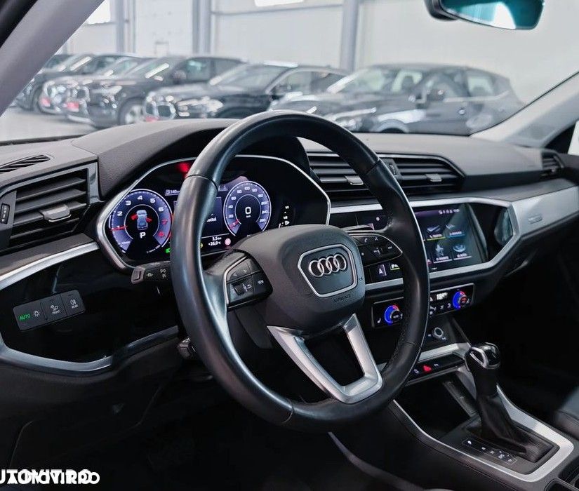 Audi Q3 2.0 35 TDI S tronic - 6