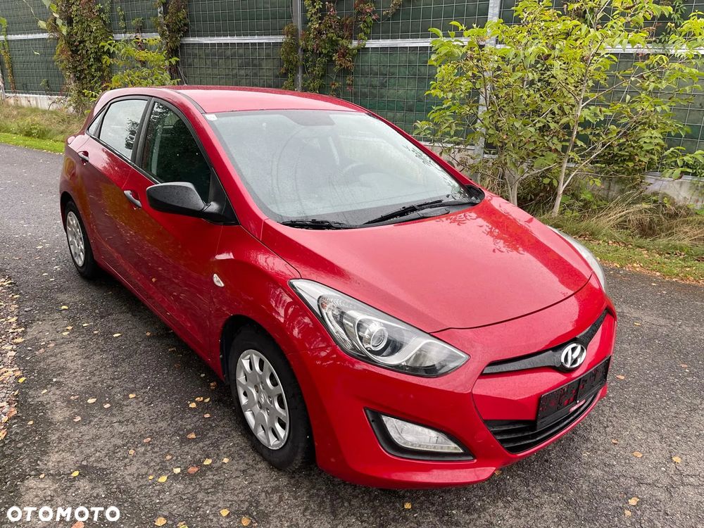 Hyundai i30 1.4 Intro Edition - 2