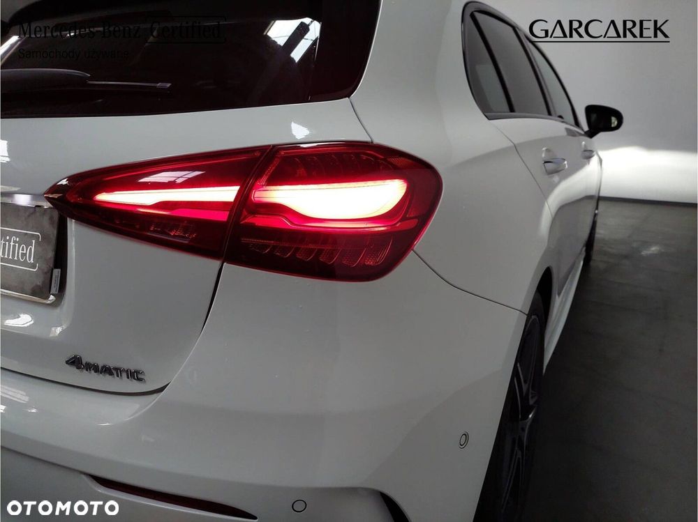 Mercedes-Benz Klasa A 220 4-Matic AMG Line 7G-DCT - 13