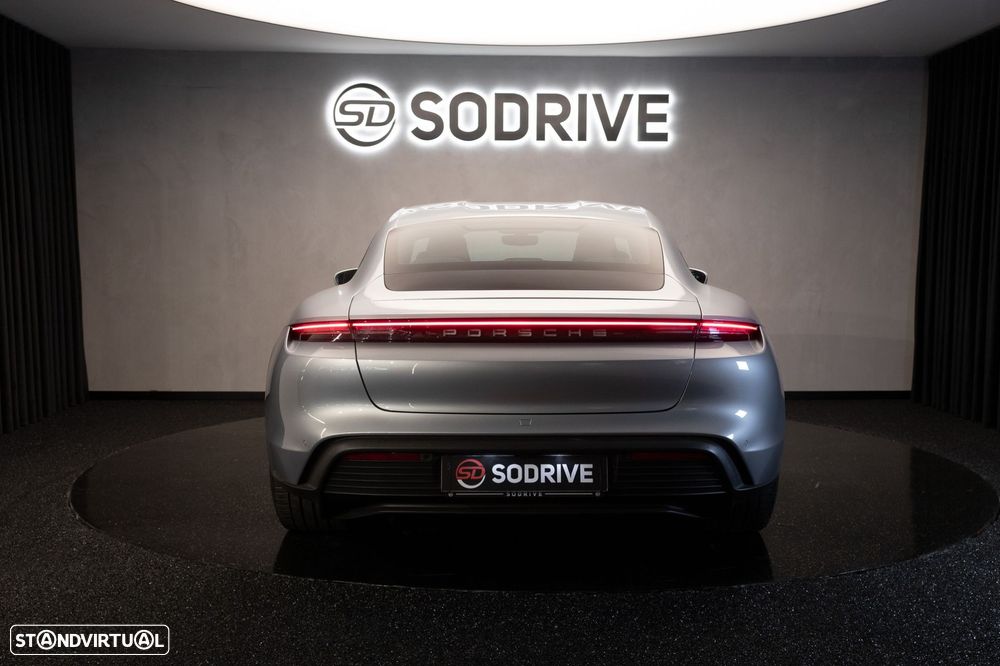Porsche Taycan 4S Bateria Performance Plus - 6