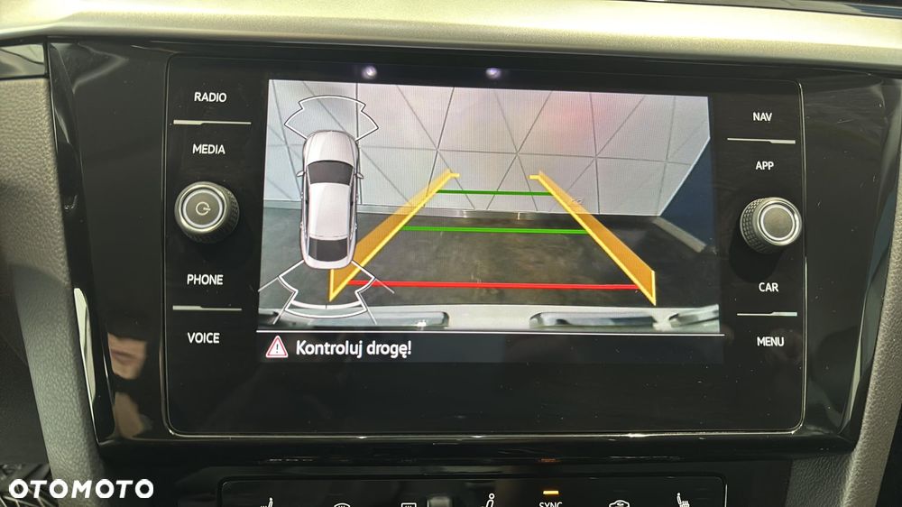 Volkswagen Arteon 2.0 TSI Essence DSG - 22