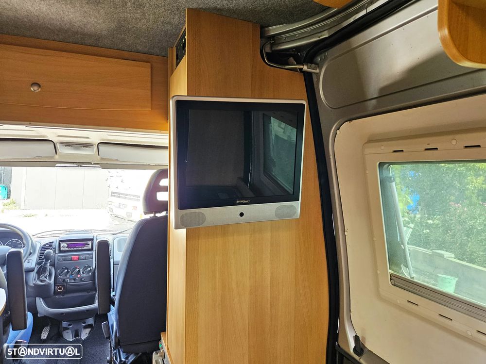 Joint Van Aventura - 10