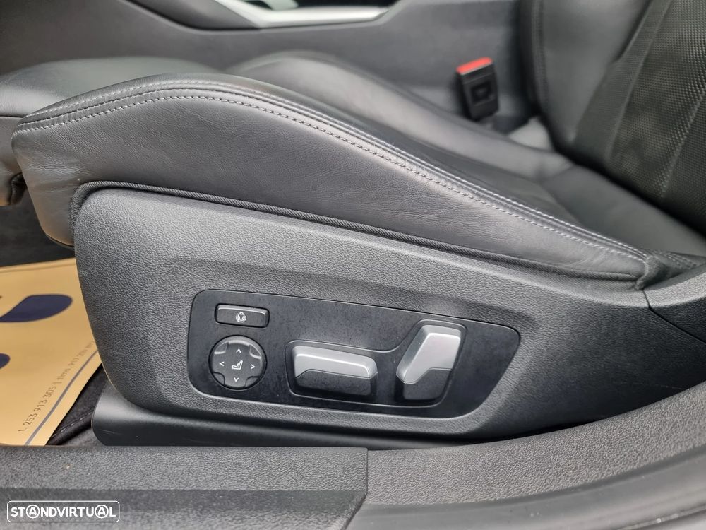 BMW M3 Competition - 10