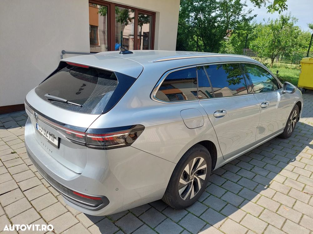 Volkswagen Passat 2.0 TDI DSG Business - 4