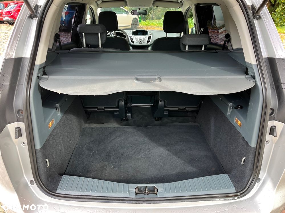 Ford Grand C-MAX - 18