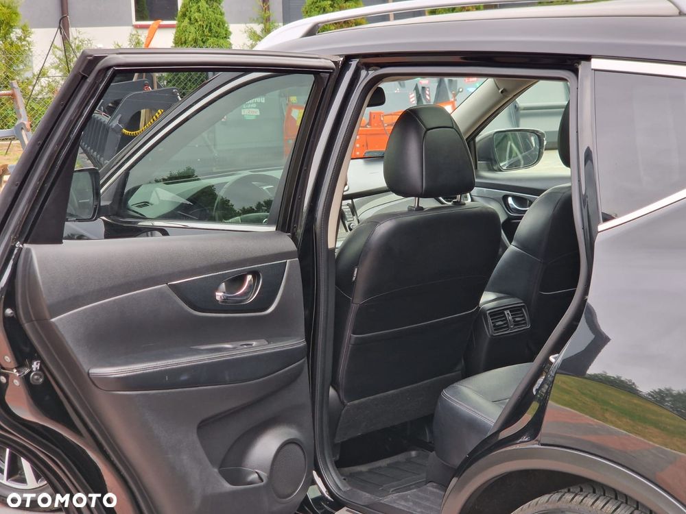 Nissan X-Trail 1.6 DCi Tekna 4WD - 17