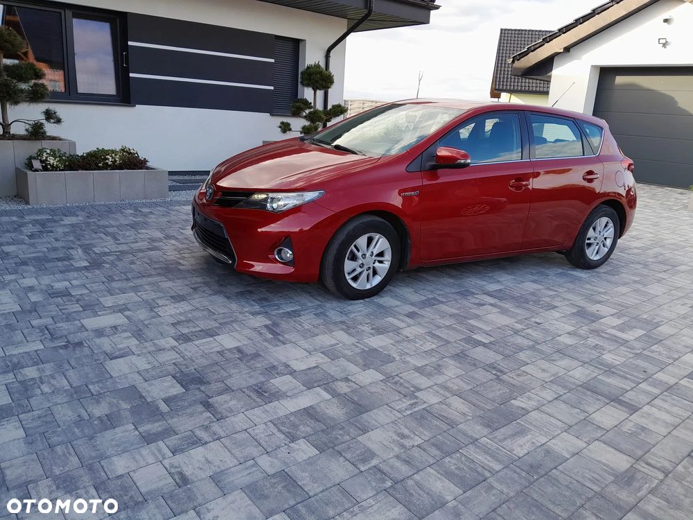 Toyota Auris - 2