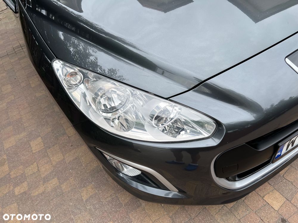 Peugeot 308 1.6 HDi Premium - 5