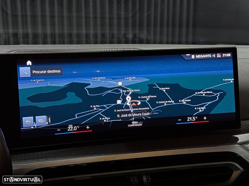 BMW 330 e Touring Pack Desportivo M Pro Auto - 31