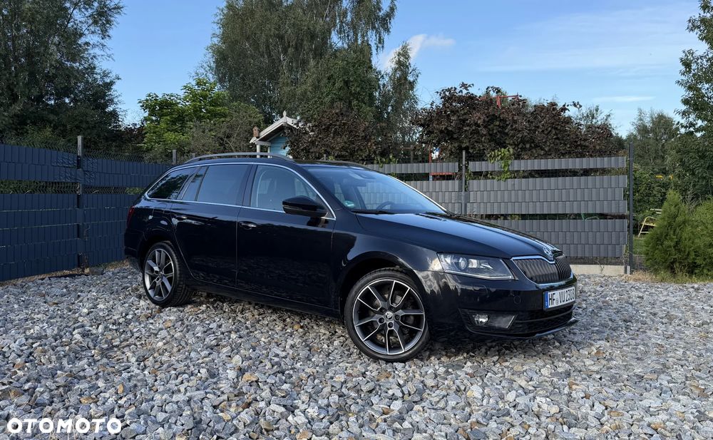 Skoda Octavia 2.0 TDI DSG Premium Edition - 16