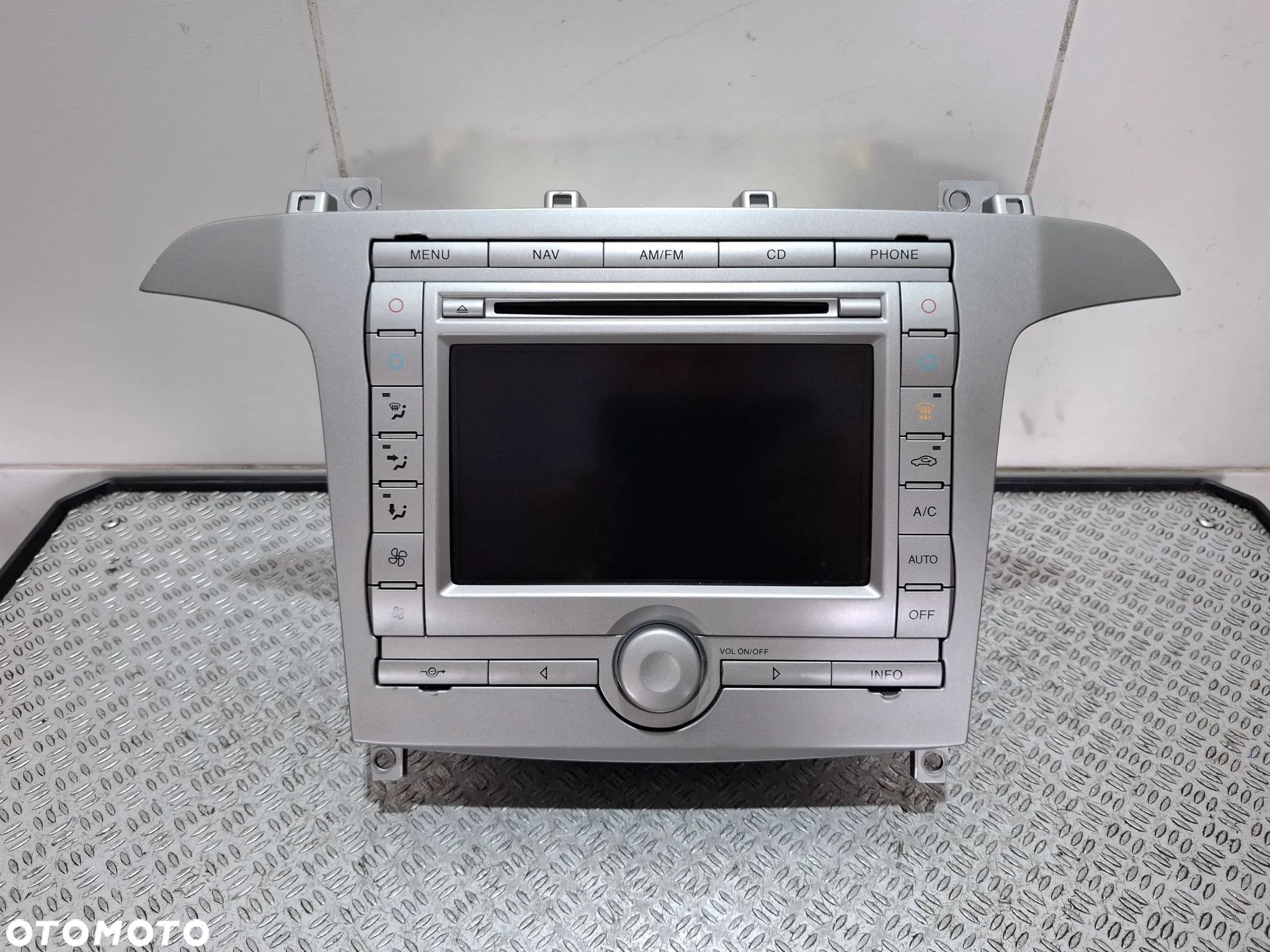 Radio DVD oryginał Ford S - Max mk1 2006 rok nr 6M2T10E889AB kod radia 2369 - 1