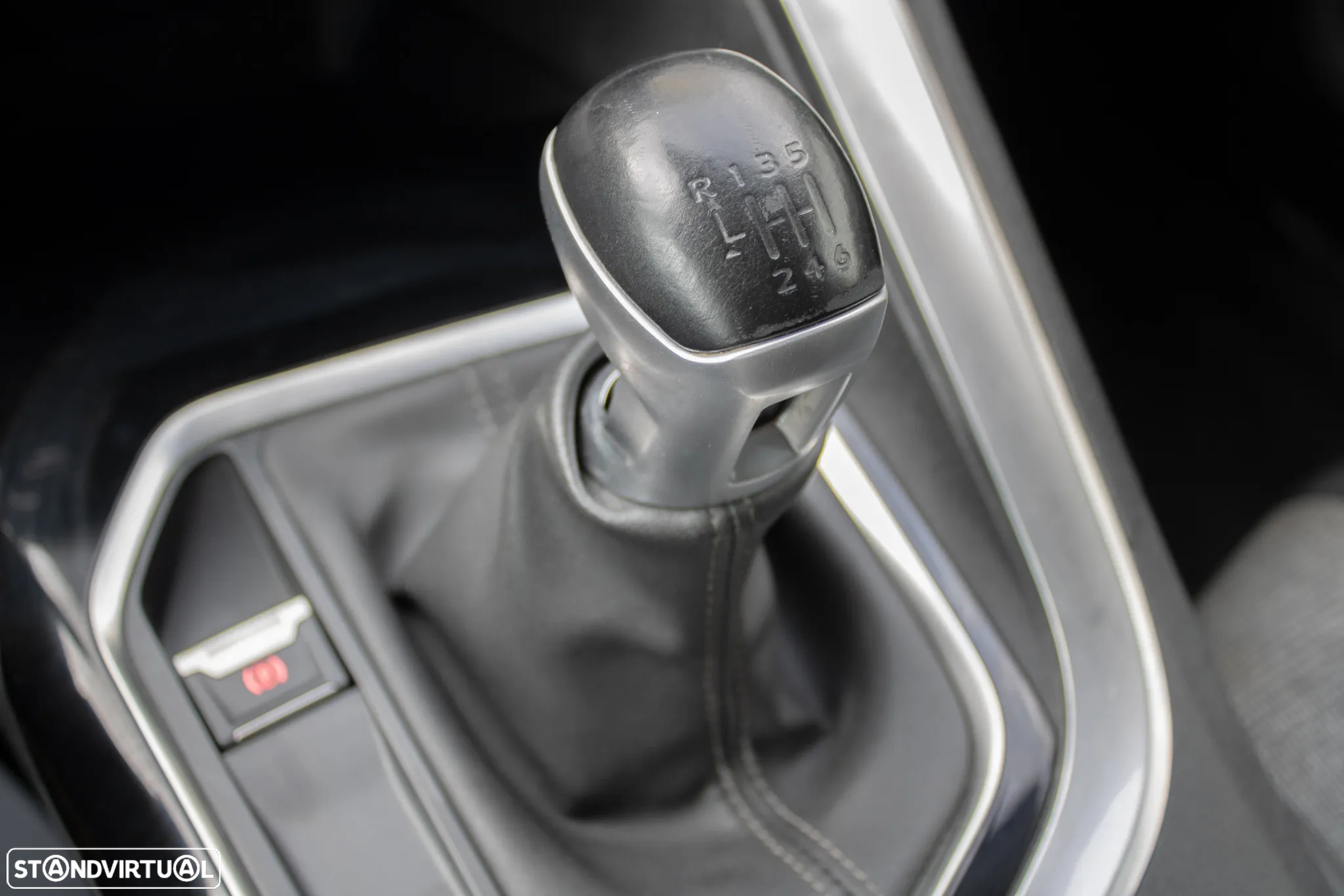 Peugeot 5008 1.2 PureTech Allure - 24