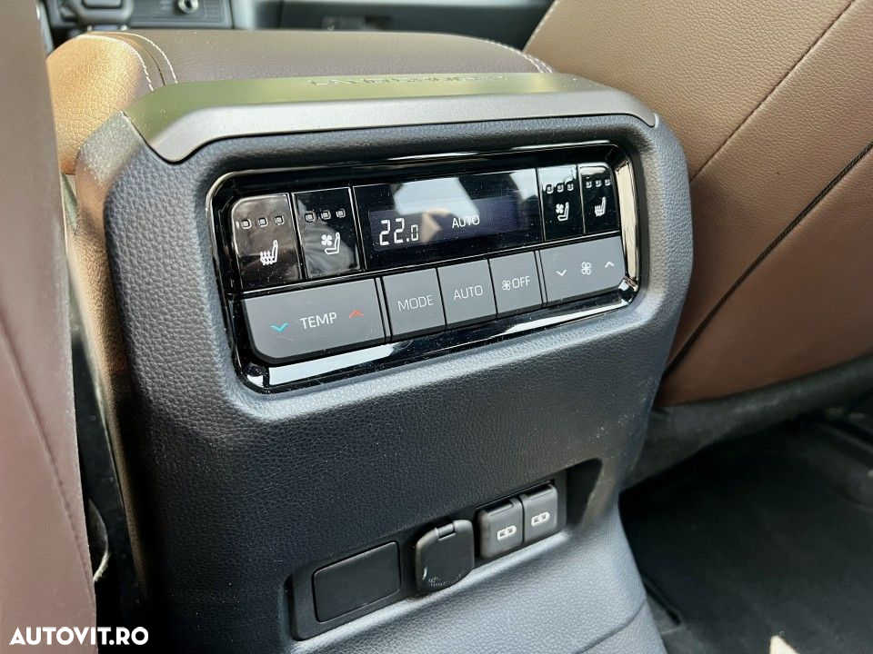 Toyota Land Cruiser 250 2.8l D-4D 204 CP A/T 7 locuri Executive - 18