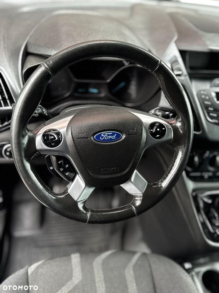 Ford Connect - 28