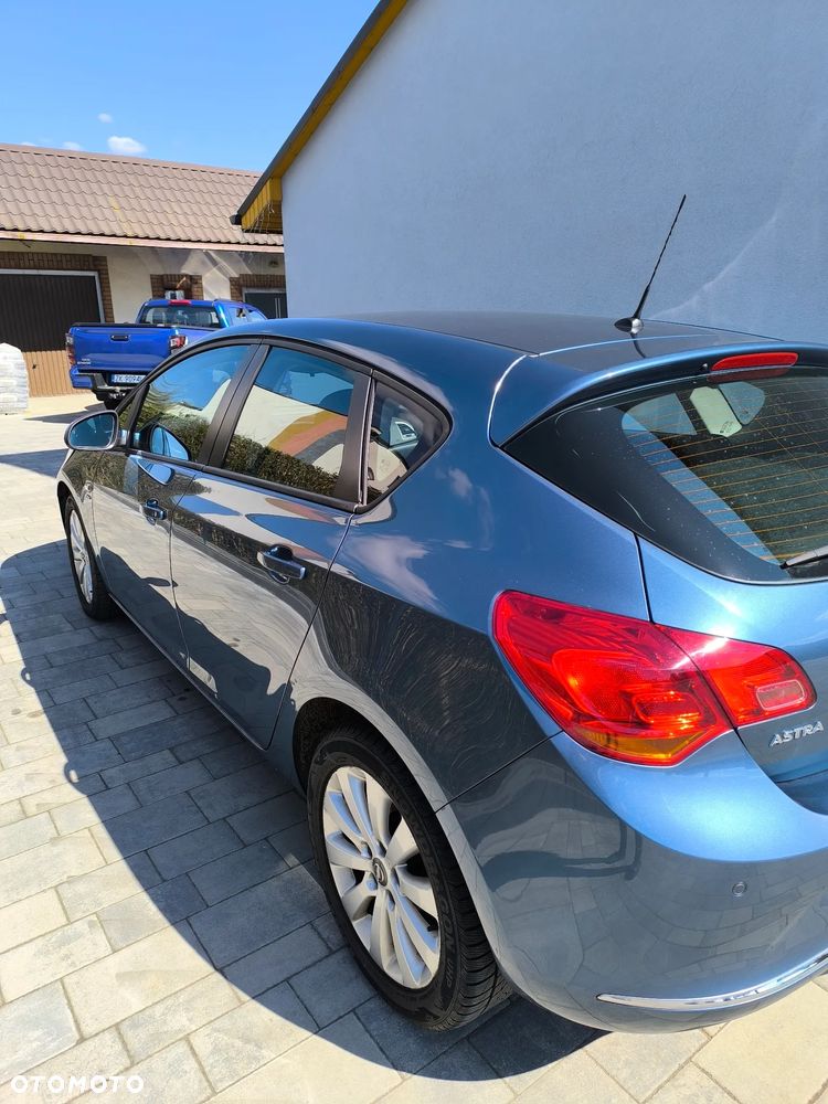 Opel Astra 1.7 CDTI DPF ecoFLEX Start/Stop Edition - 4