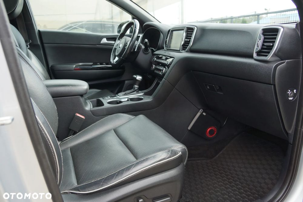Kia Sportage 2,0 CRDI AWD GT Line - 30