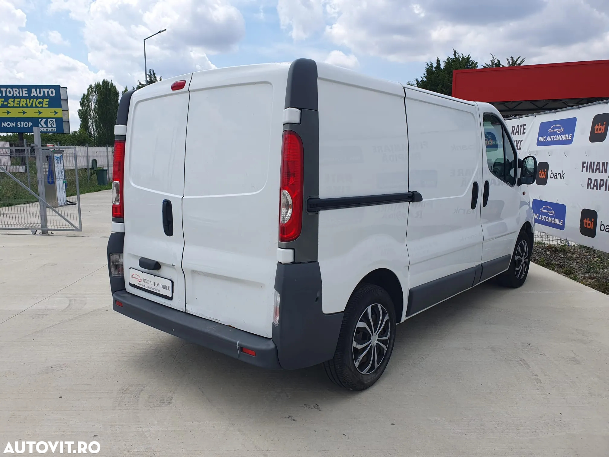 Opel Vivaro 2.0 CDTI L1H1 - 2