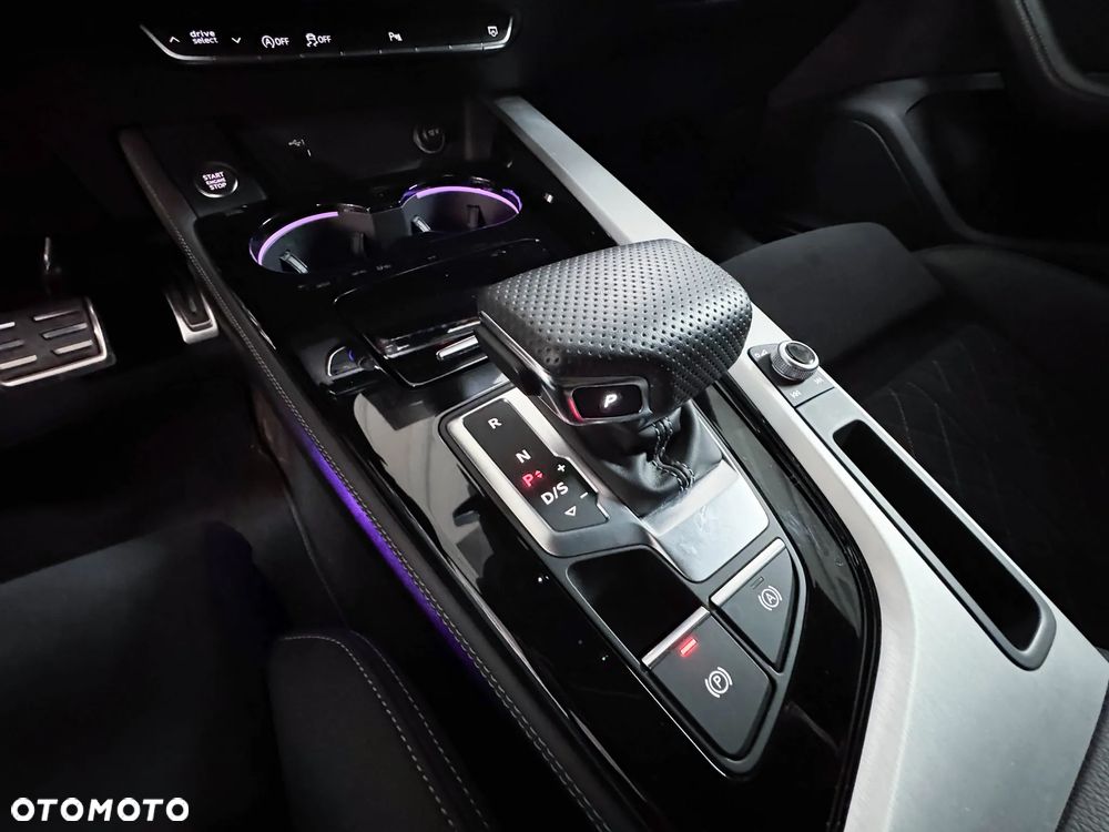 Audi A5 Sportback 40 TDI quattro S tronic S line - 32