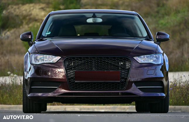 Audi A3 1.6 TDI S-Tronic Attraction - 8