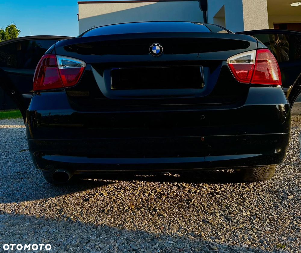 BMW Seria 3 318i - 7