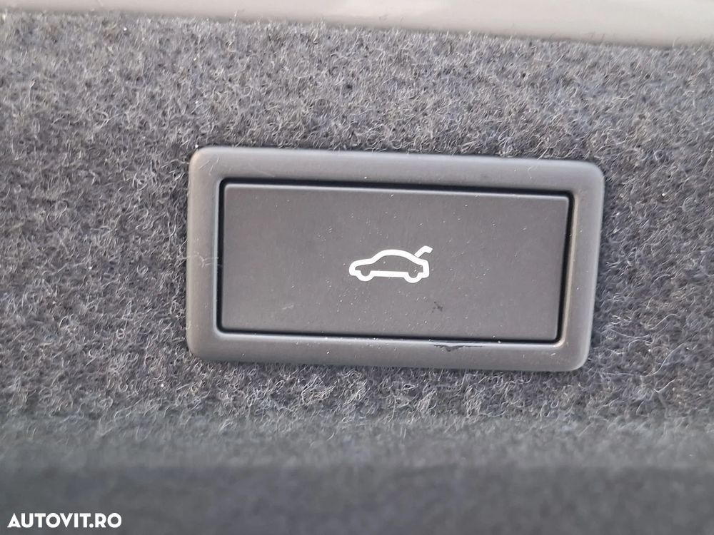 Skoda Octavia 2.0 TDI 150 CP DSG Selection - 36