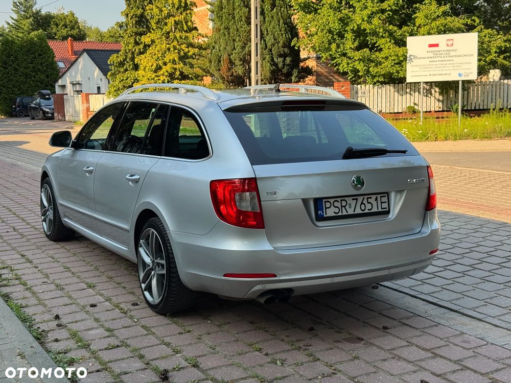 Skoda Superb 1.8 TSI Elegance DSG - 4