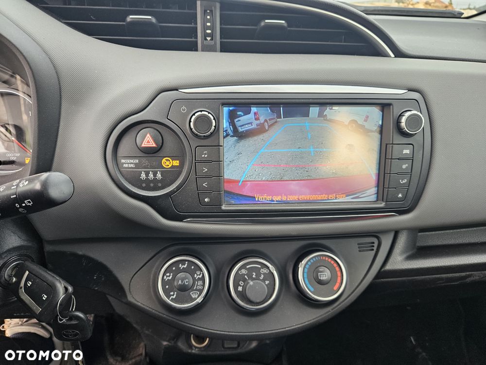 Toyota Yaris 1.33 VVT-i Comfort - 16
