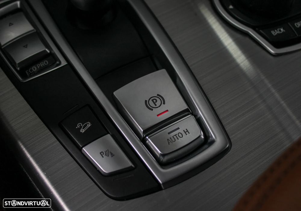 BMW X4 20 d xDrive XLine Auto - 36