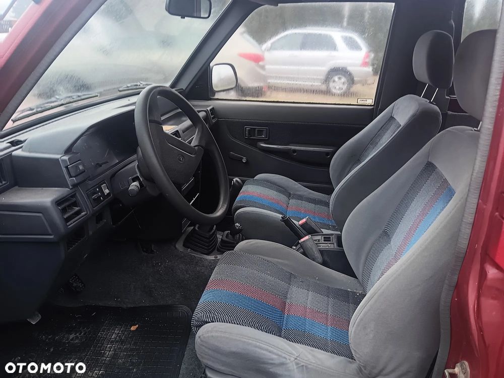 Nissan Terrano - 38