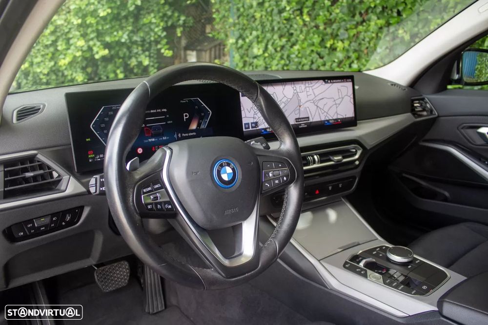 BMW 320 e Line Sport Auto - 11